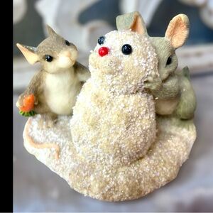 Charming Pet Figurine with Mice and Snowman